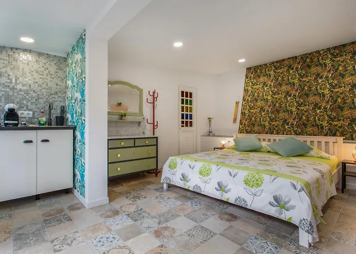 Tropical Icod Икод-де-лос-Винос