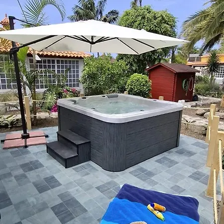 Πανσιόν Tropical Icod Icod De Los Vinos